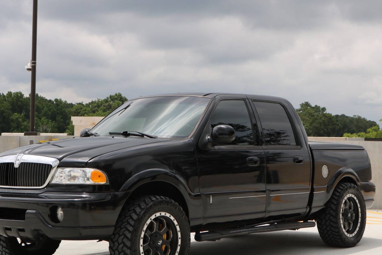 Used 2002 Lincoln Blackwood RWD image 26