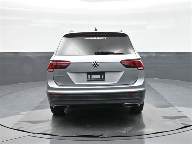 Used 2020 Volkswagen Tiguan S image 11