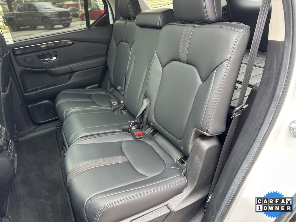 Used 2025 Honda Pilot Touring image 48