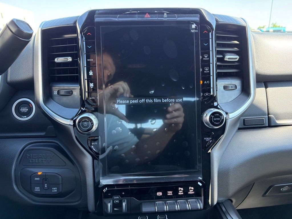 New 2026 RAM 3500 Big Horn AWD/4WD image 17