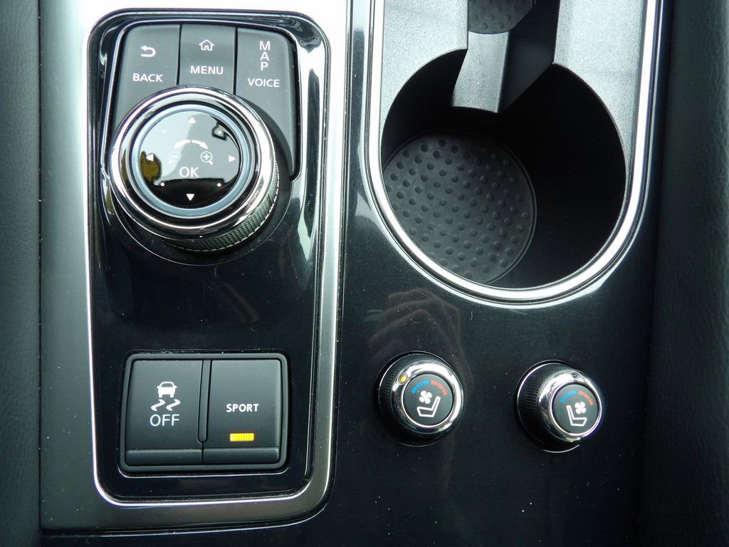 Used 2023 Nissan Maxima Platinum w/ Sport Mat Group image 25