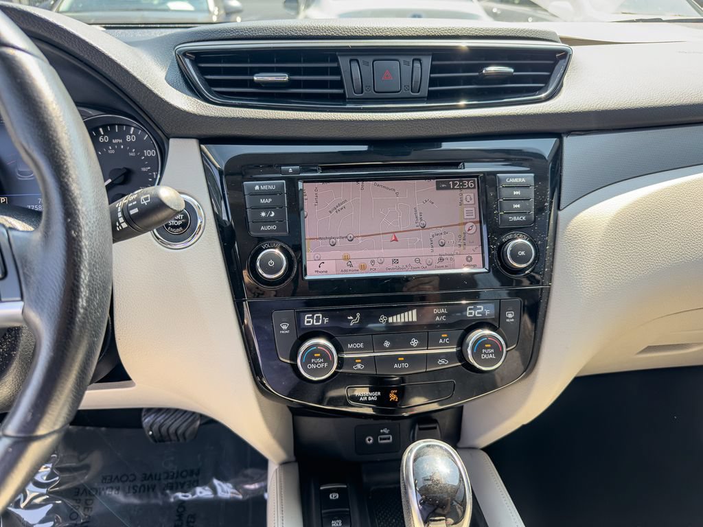 Used 2020 Nissan Rogue Sport SL w/ Premium Package AWD/4WD image 28