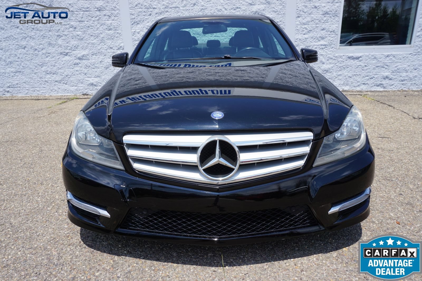 Used 2012 Mercedes-Benz C 300 4MATIC Sedan image 2