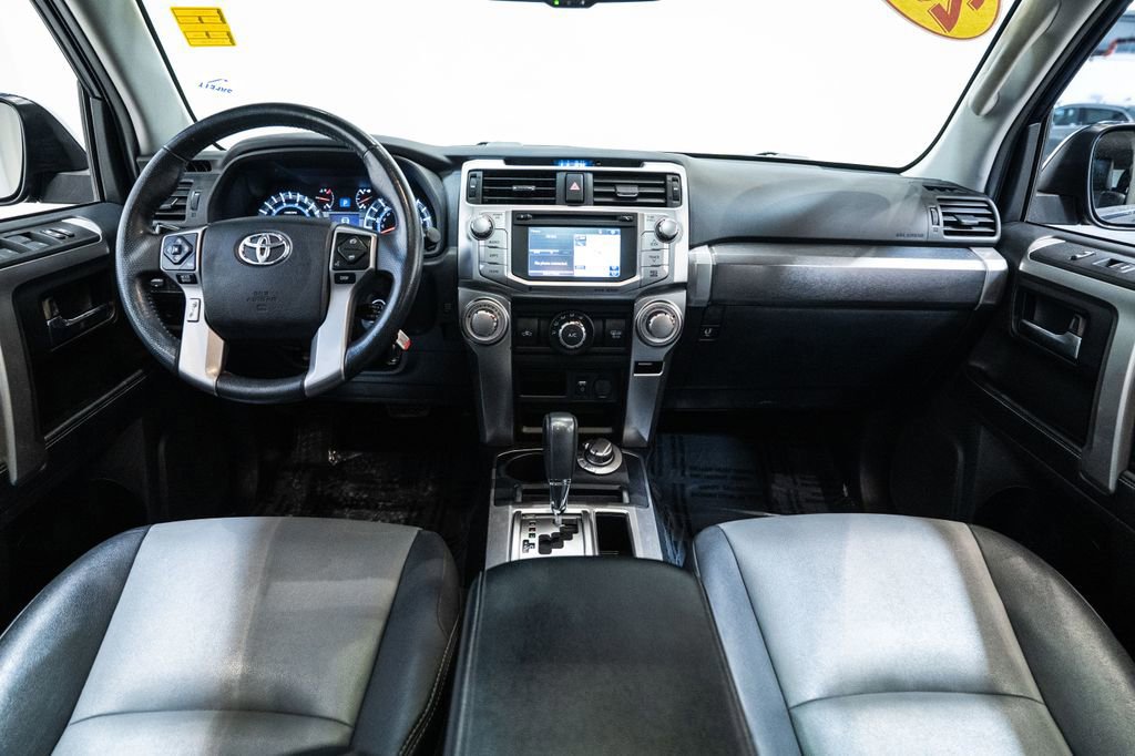 Used 2019 Toyota 4Runner SR5 Premium image 12