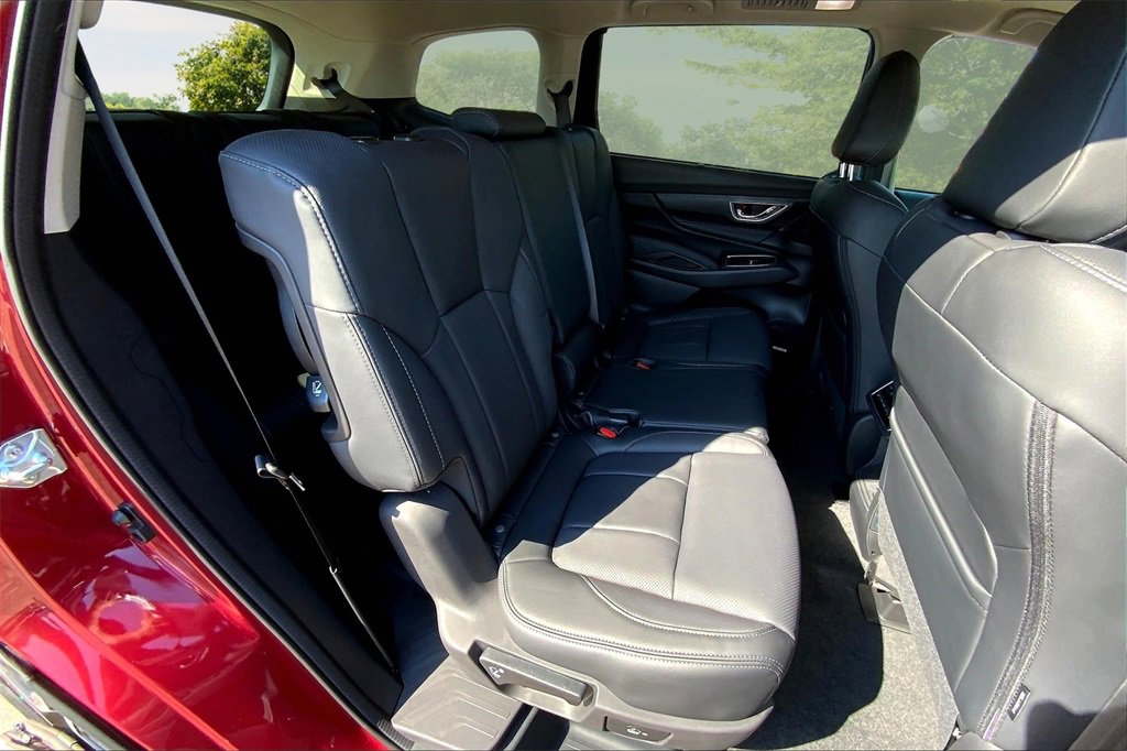 New 2025 Subaru Ascent Limited image 10
