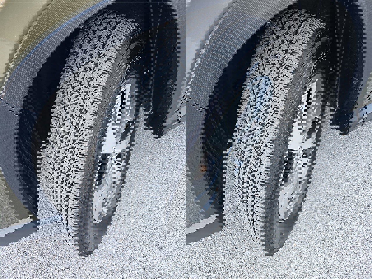 Certified 2023 Subaru Ascent Premium w/ Convenience Package image 33