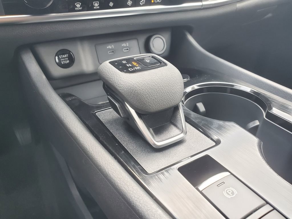 New 2026 Nissan Rogue SV FWD image 28