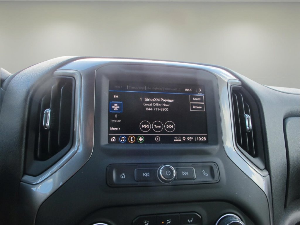 Used 2026 Chevrolet Silverado 1500 Custom AWD/4WD image 15