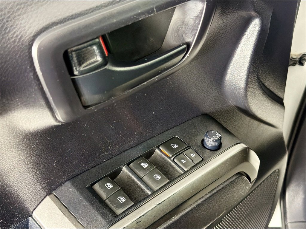 Used 2021 Toyota Tacoma TRD Sport image 10