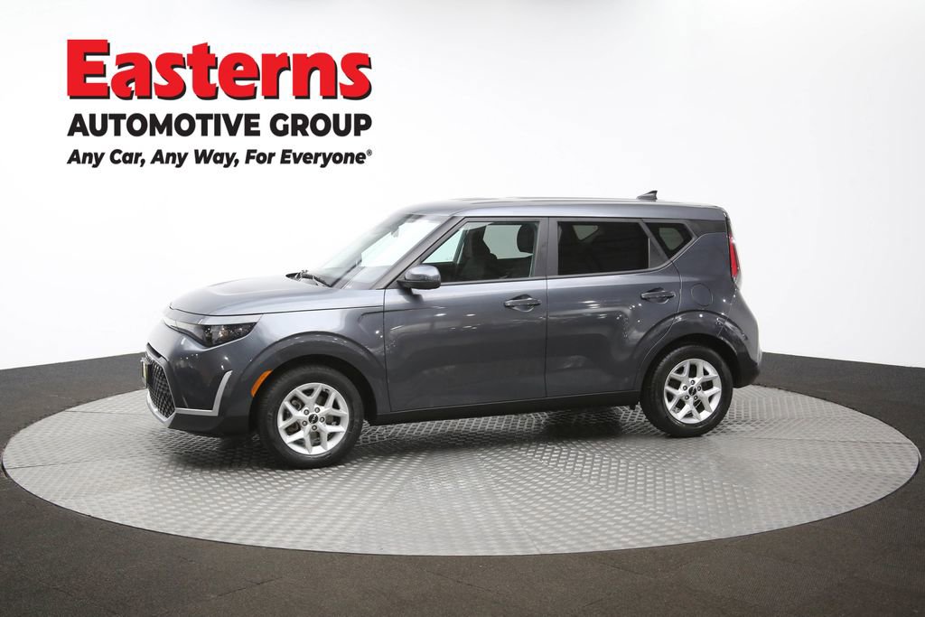 Used 2023 Kia Soul LX w/ LX Technology Package image 58