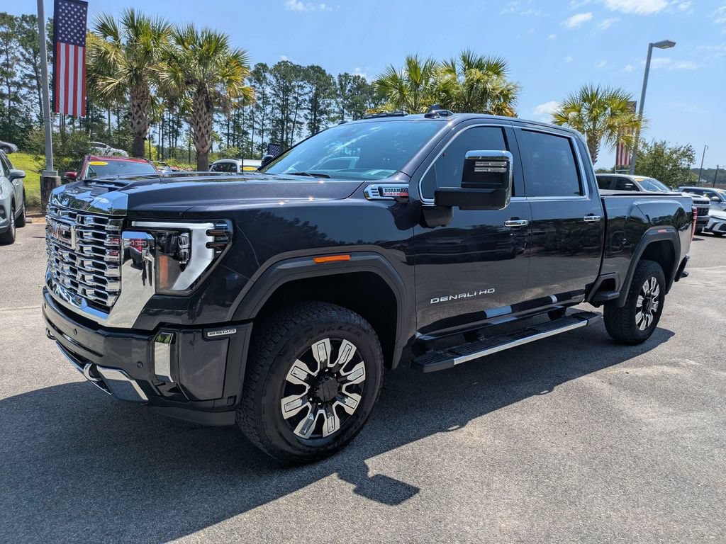 Used 2025 GMC Sierra 2500 Denali w/ Technology Package AWD/4WD image 8