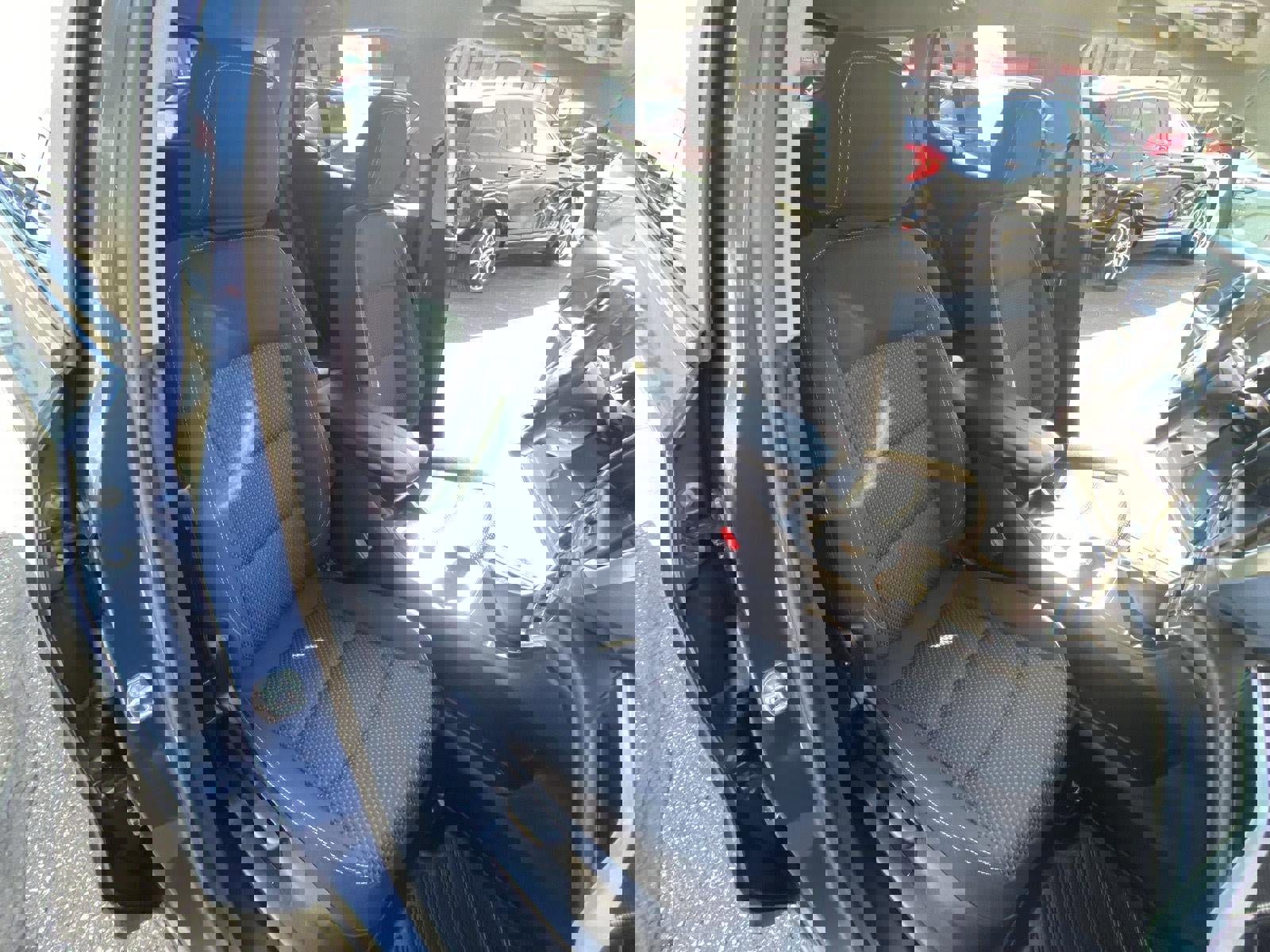 Used 2024 GMC Terrain SLE w/ Driver Convenience Package image 39