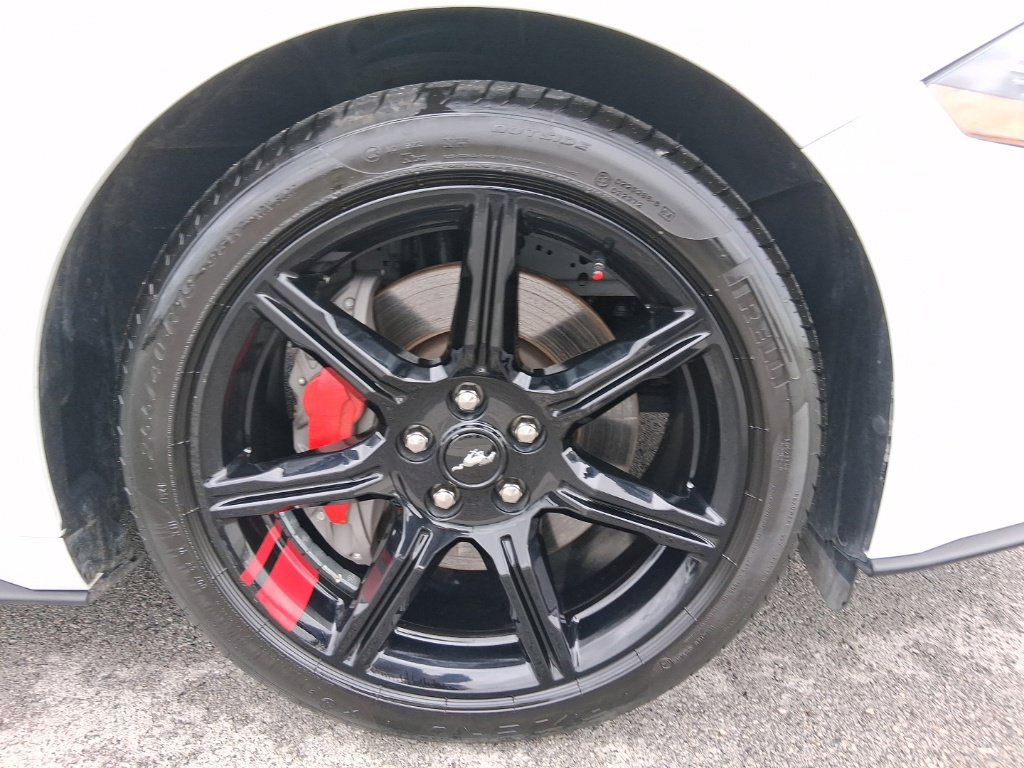 Used 2020 Ford Mustang GT Premium w/ Equipment Group 401A RWD image 19