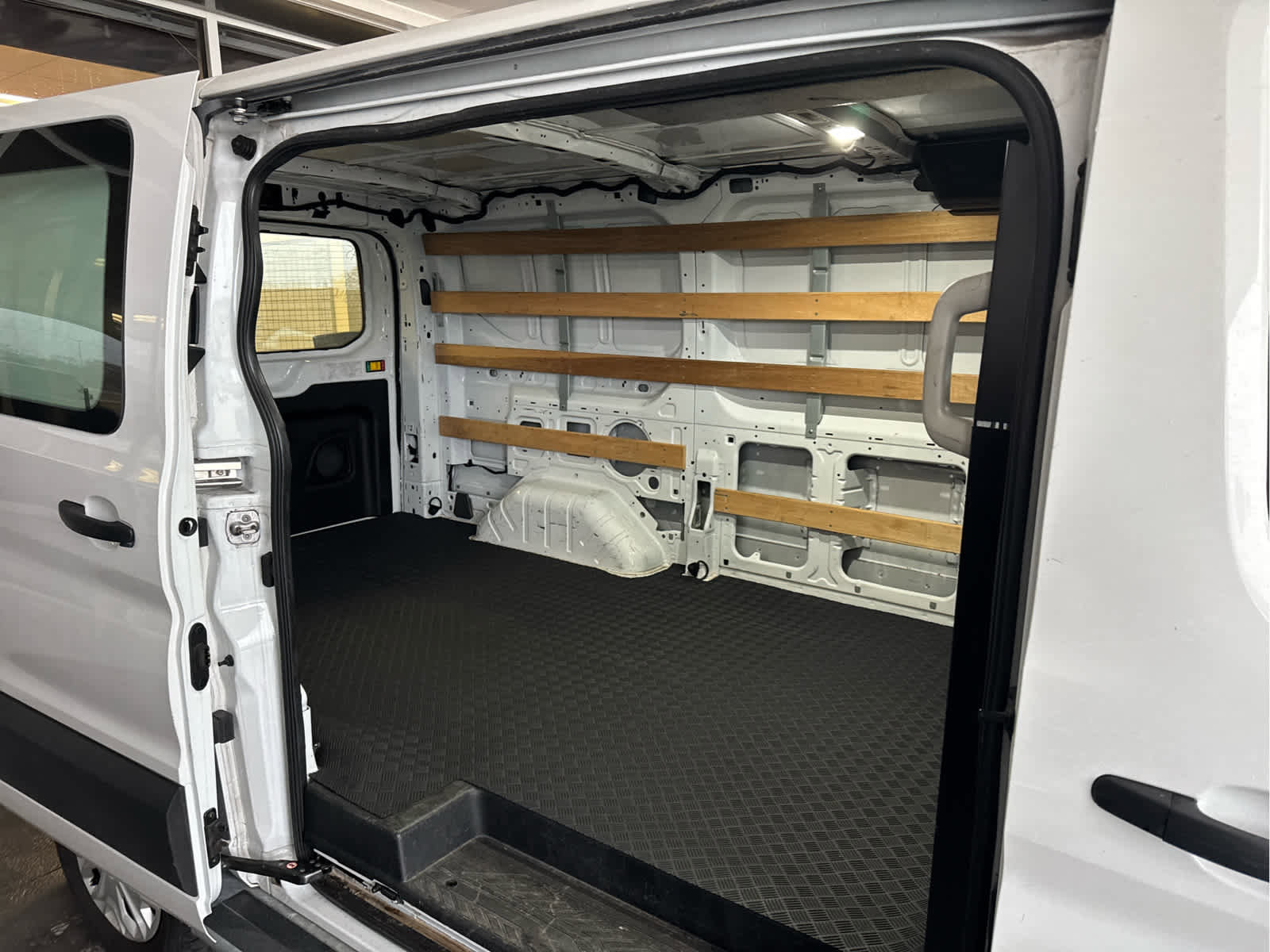 Used 2023 Ford Transit 250 Low Roof w/ Exterior Upgrade Package image 6