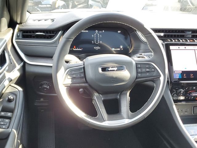 New 2025 Jeep Grand Cherokee L Limited image 7