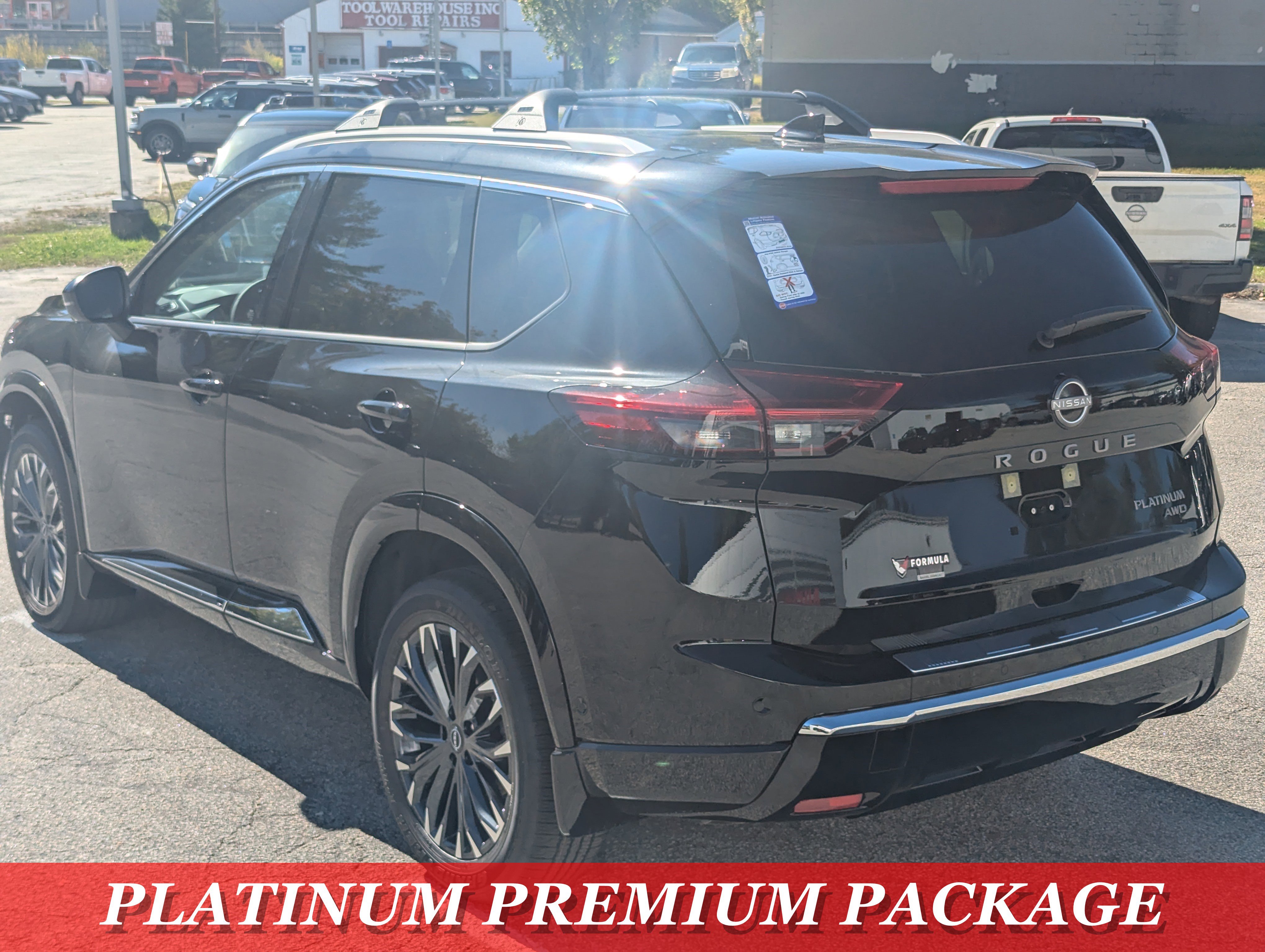 New 2026 Nissan Rogue Platinum image 5