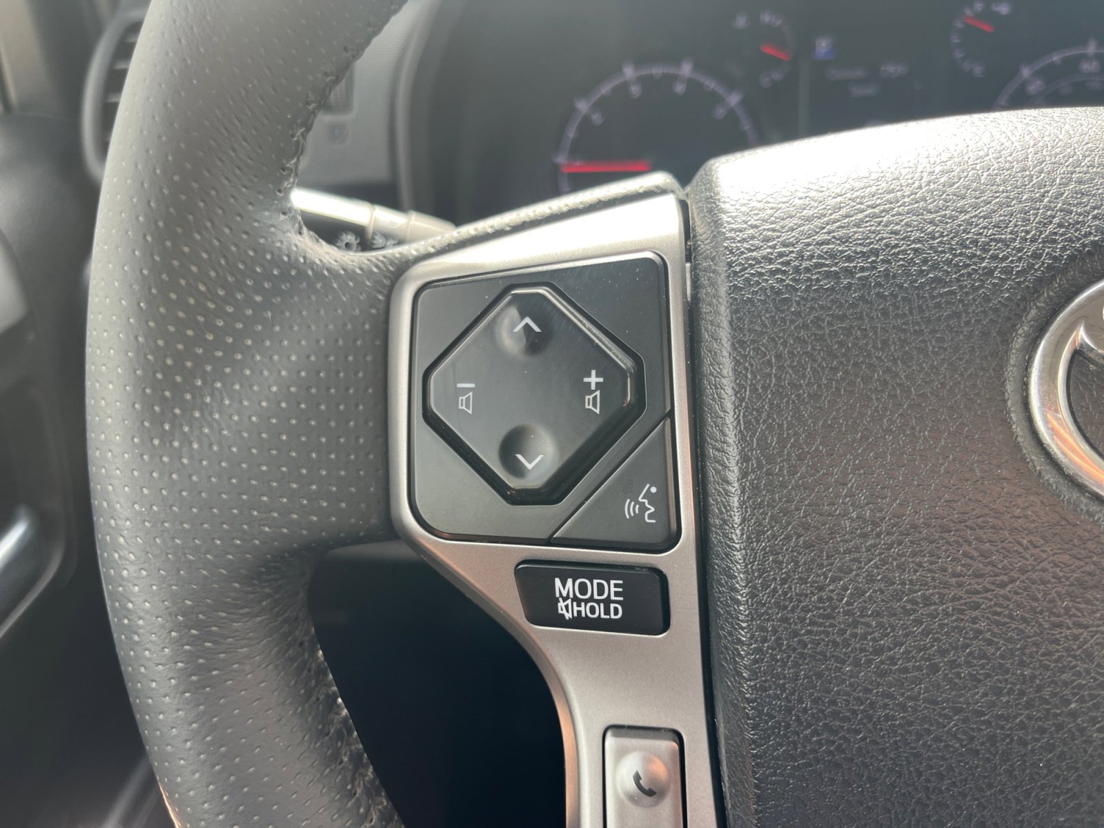 Used 2021 Toyota 4Runner SR5 Premium w/ Moonroof Package image 11