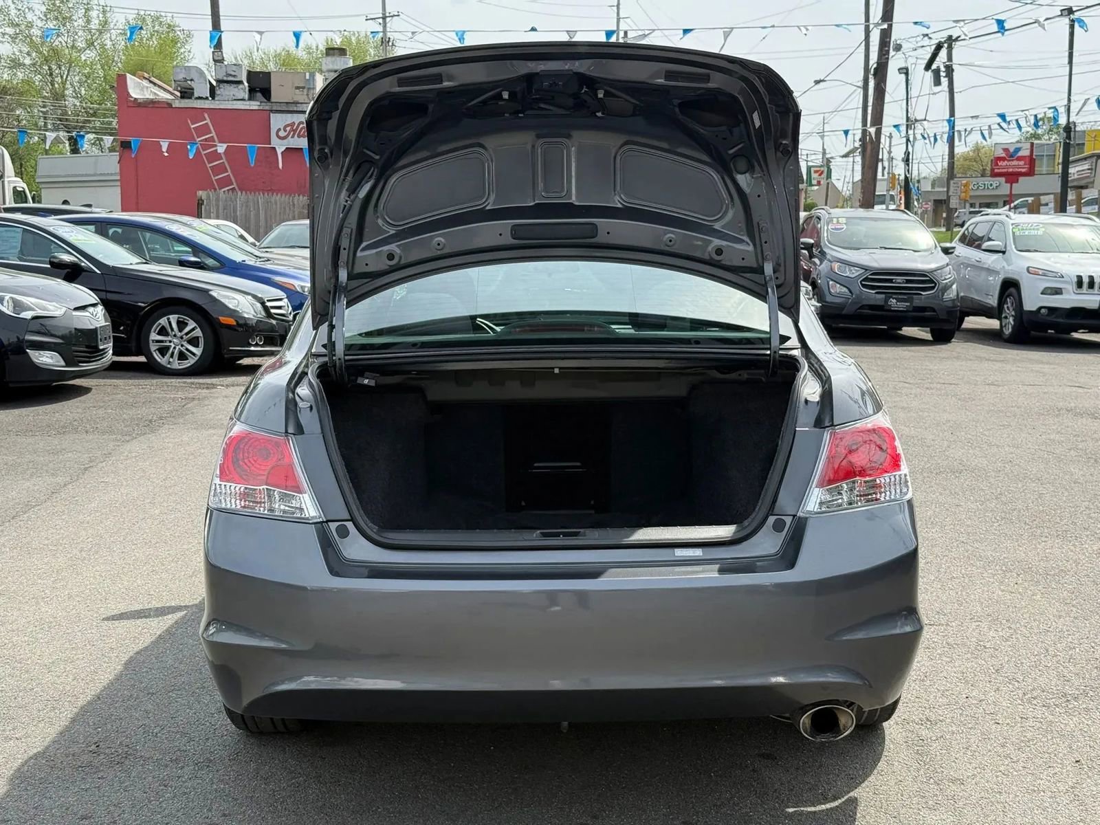 Used 2011 Honda Accord LX image 8
