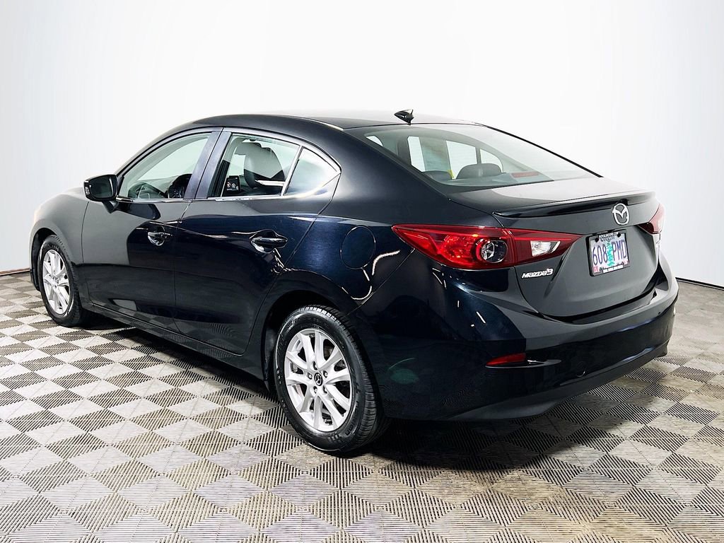 Used 2016 MAZDA MAZDA3 i Grand Touring image 5