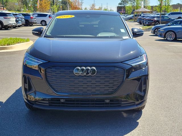 Used 2023 Audi Q4 e-tron Prestige image 2