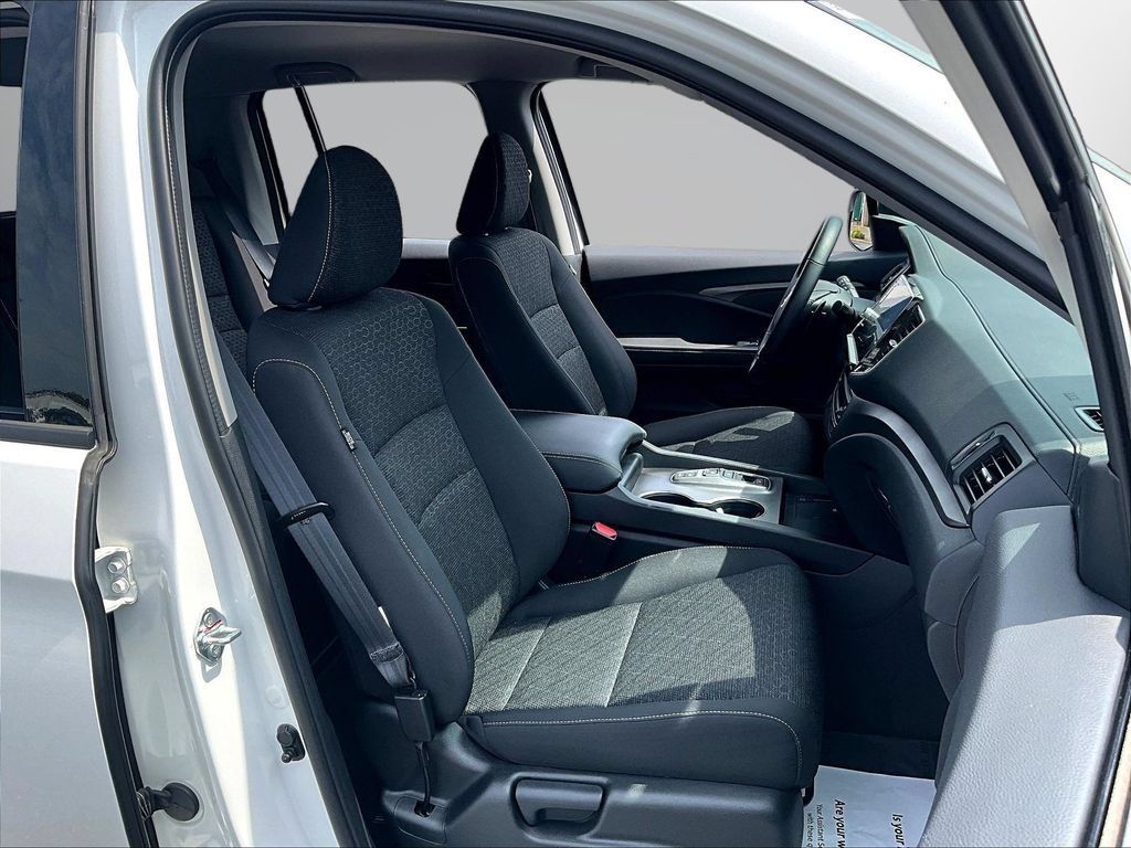 Certified 2025 Honda Ridgeline Sport+ image 29
