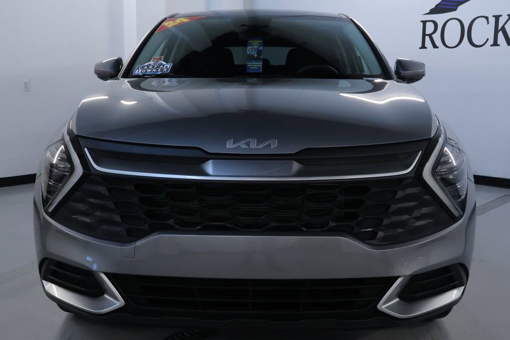 Used 2024 Kia Sportage LX image 2