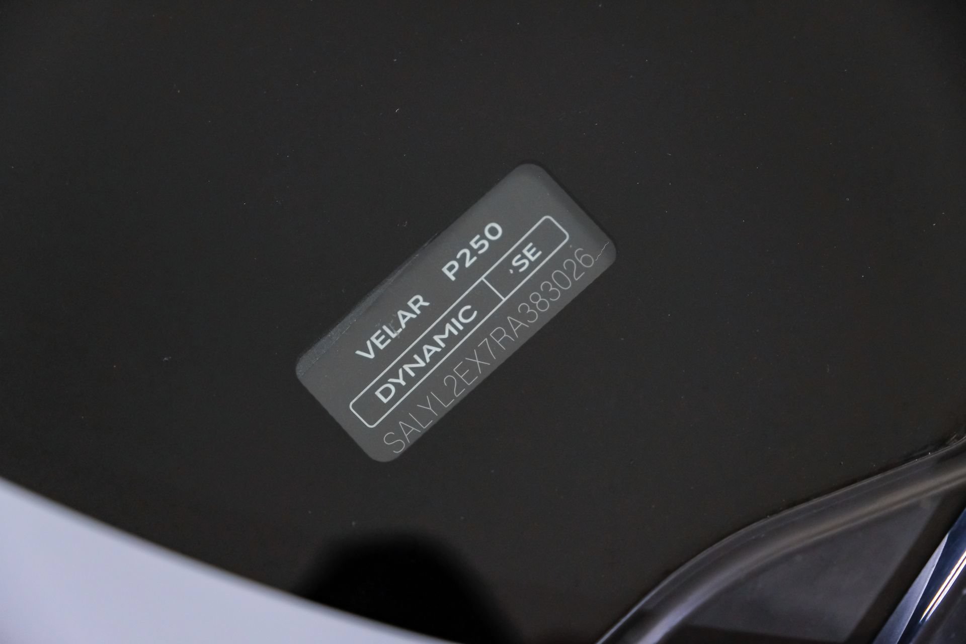 Used 2024 Land Rover Range Rover Velar Dynamic SE AWD/4WD image 59