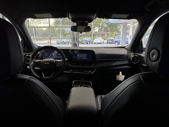 New 2026 Chevrolet Equinox LT w/ Convenience Package II image 16