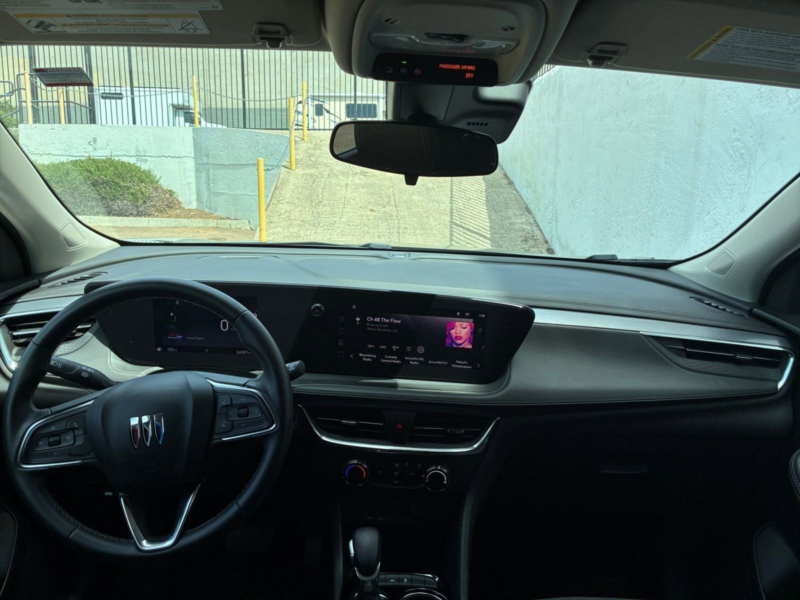 Used 2025 Buick Encore GX Preferred image 32