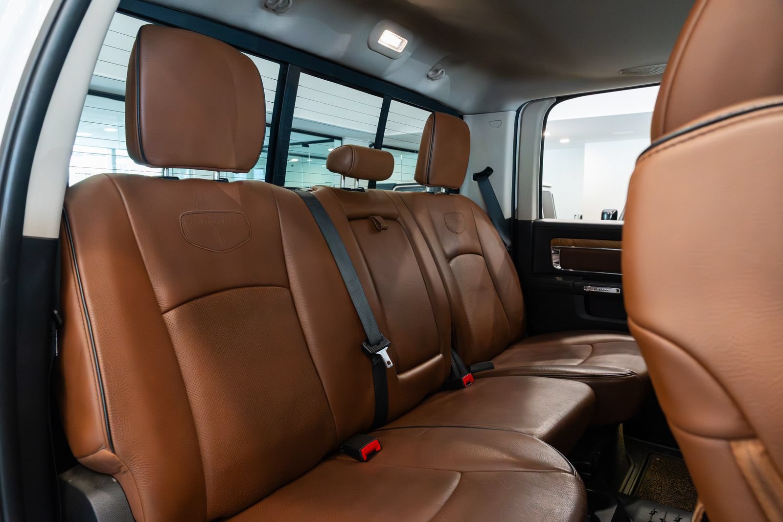 Used 2015 RAM 3500 Laramie Longhorn AWD/4WD image 27