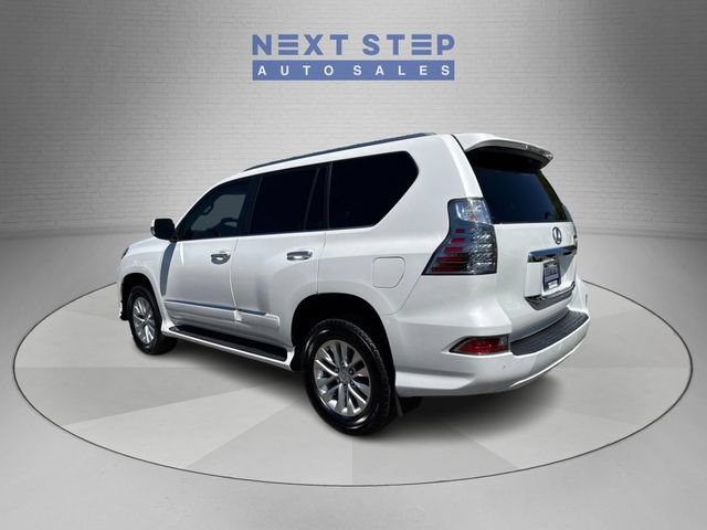 Used 2018 Lexus GX 460 Premium w/ Premium Package AWD/4WD image 5