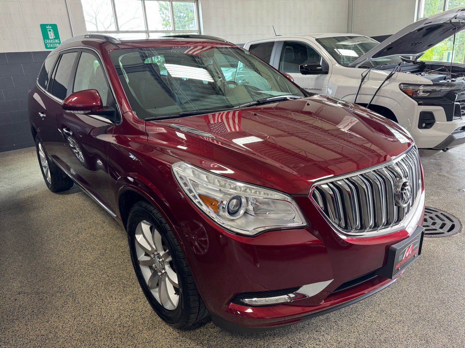 Used 2015 Buick Enclave Premium w/ Experience Buick Package AWD/4WD image 3