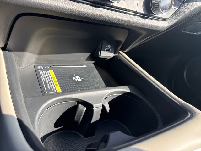 Certified 2025 Honda HR-V EX-L image 32