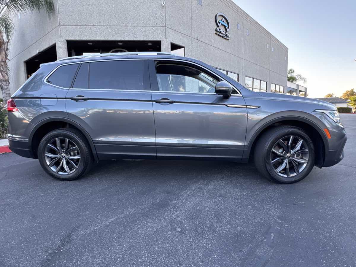 Used 2022 Volkswagen Tiguan SE image 4