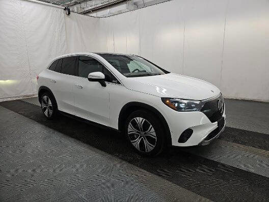 Used 2024 Mercedes-Benz EQE 350+ 4MATIC SUV w/ Driver Assistance Package image 8