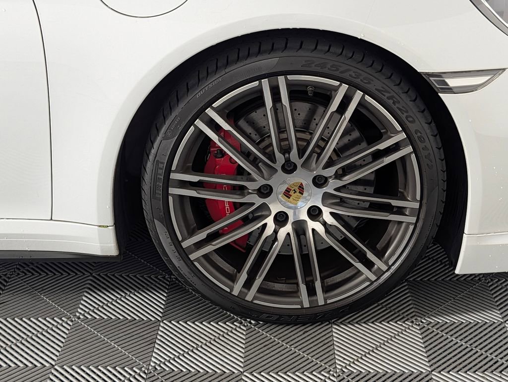 Used 2015 Porsche 911 Turbo image 14