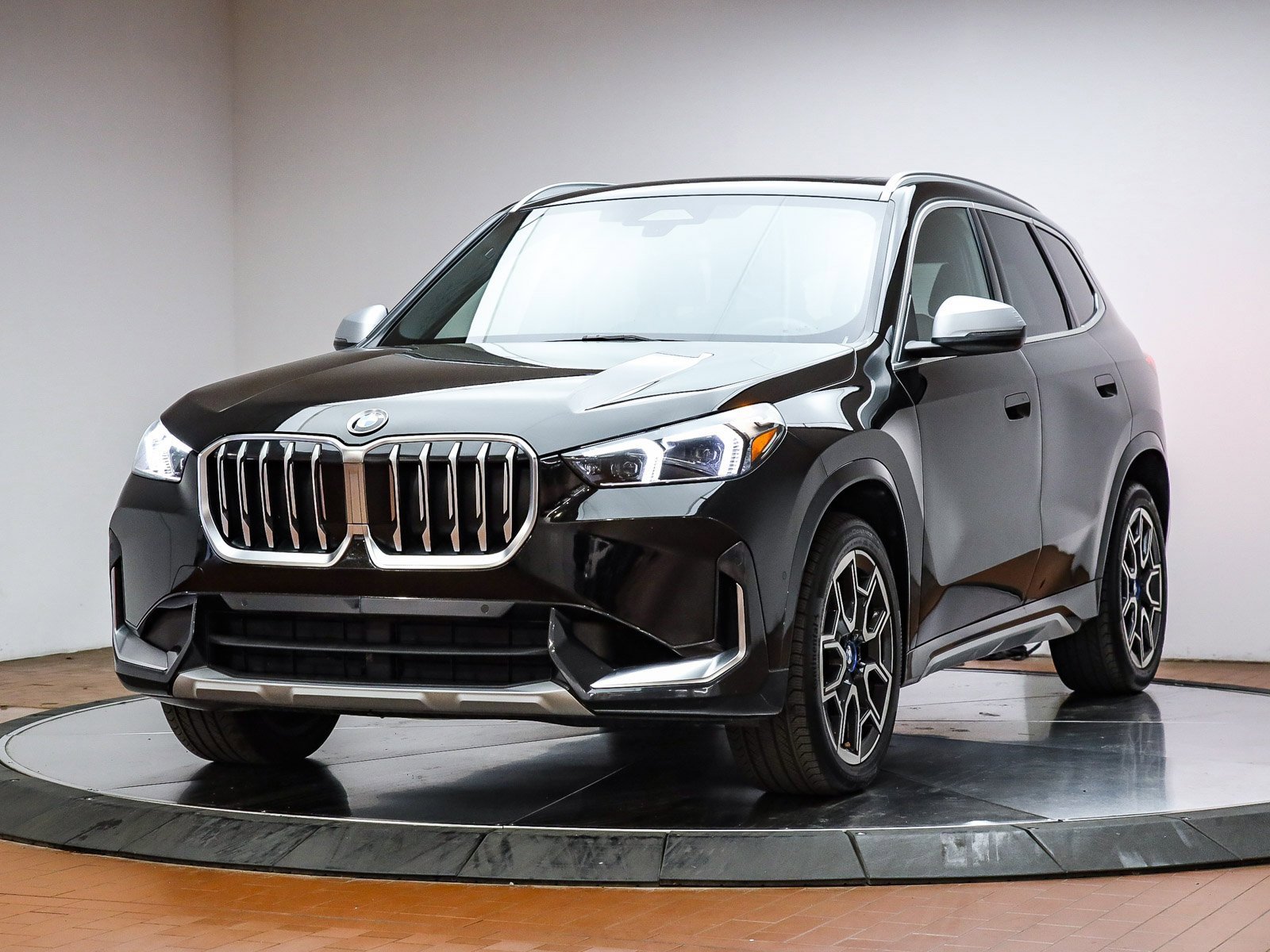 Certified 2023 BMW X1 xDrive28i w/ Convenience Package