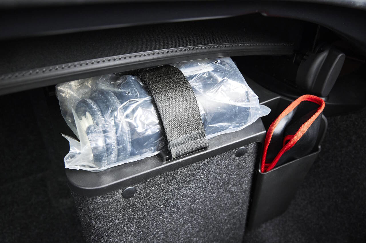 Used 2006 BMW M Roadster Base 2dr Convertible image 92