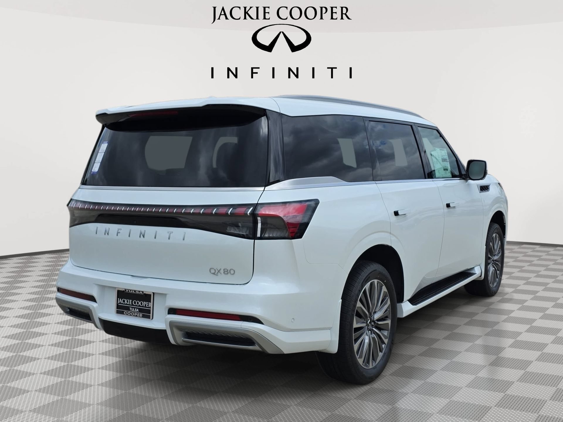New 2026 INFINITI QX80 Luxe w/ Cargo Package RWD image 5