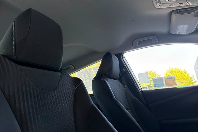 Certified 2021 Toyota Prius Prime LE FWD image 17