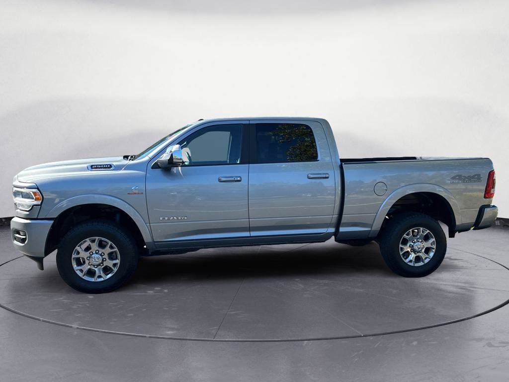 Used 2022 RAM 2500 Laramie AWD/4WD image 3