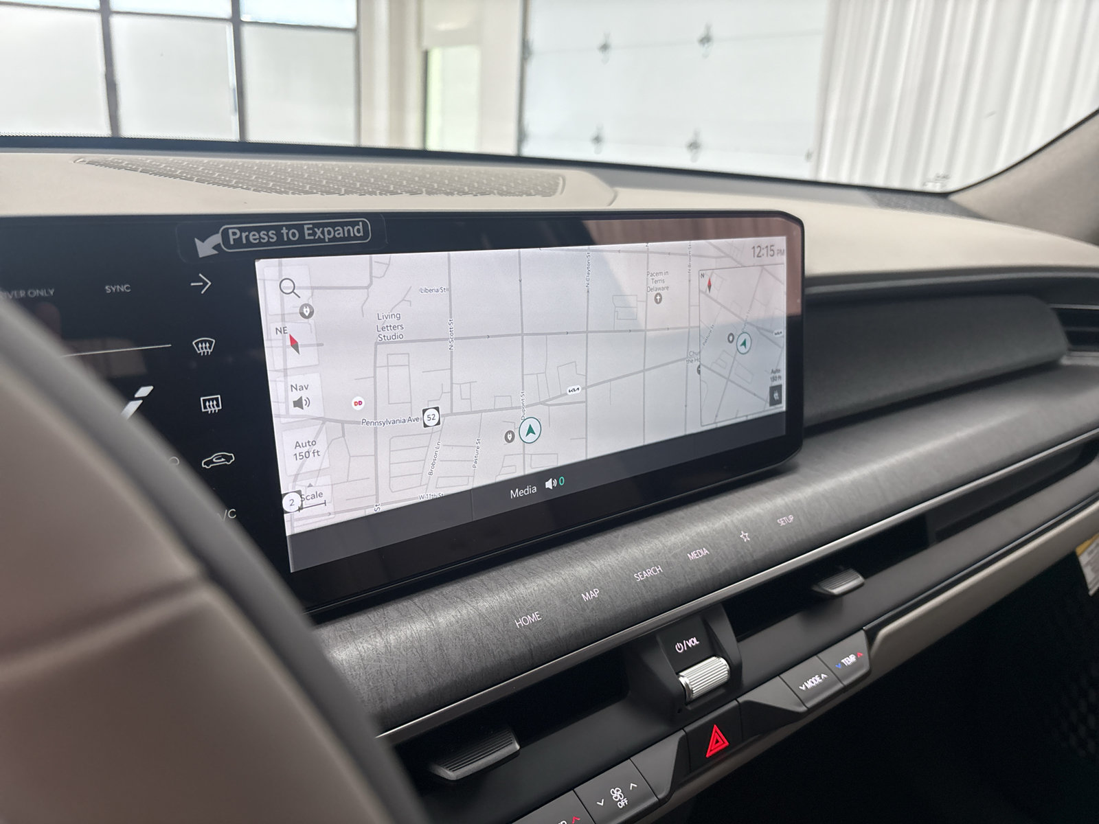 New 2027 Kia EV9 Wind AWD/4WD image 30