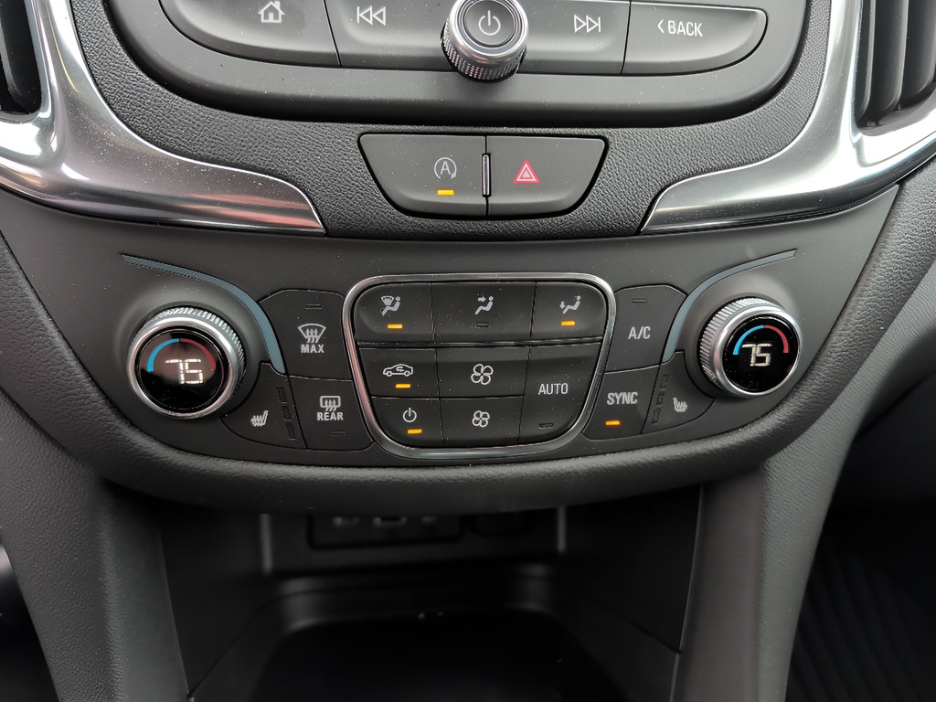 Used 2024 Chevrolet Equinox LT AWD/4WD image 13