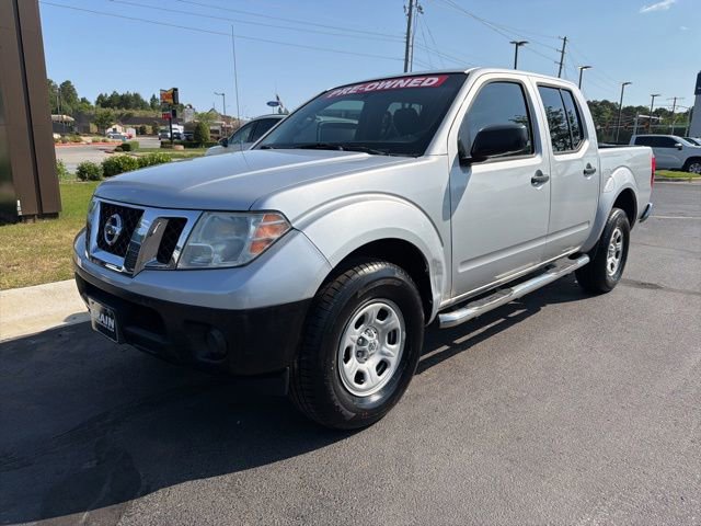 Used 2015 Nissan Frontier S RWD image 3