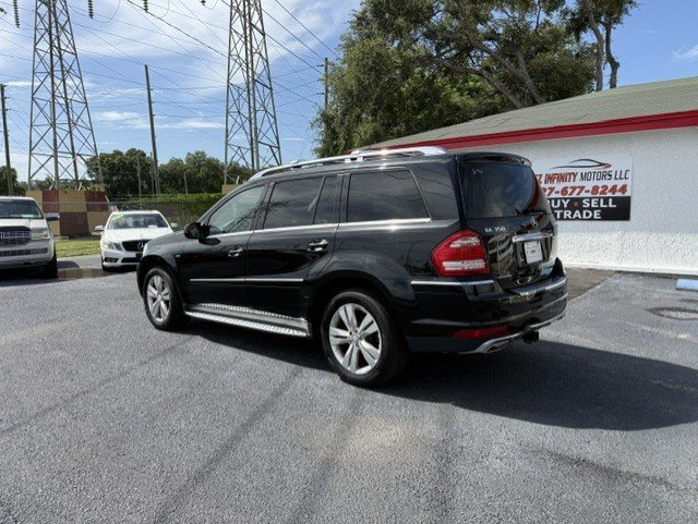 Used 2010 Mercedes-Benz GL 320 BlueTEC 4MATIC image 7