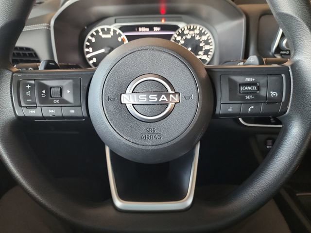 Used 2024 Nissan Rogue S image 18