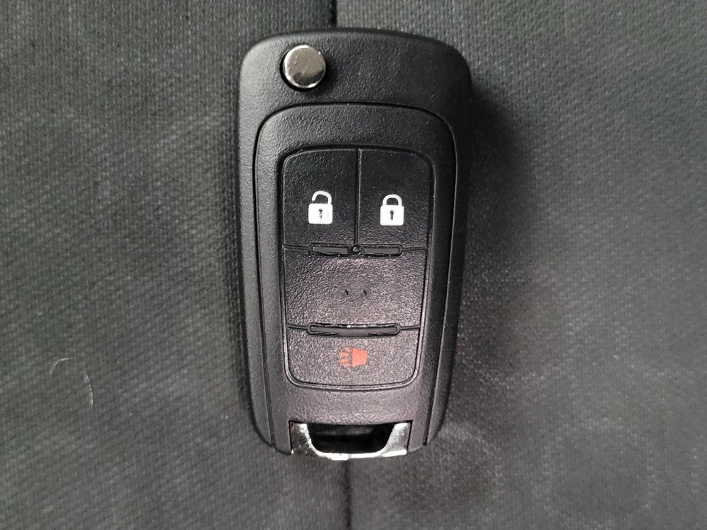 Used 2020 Chevrolet Trax LS FWD image 32