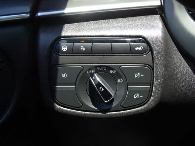Used 2025 INFINITI QX55 Luxe w/ Cargo Package AWD/4WD image 39