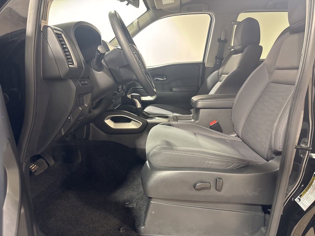 Used 2023 Nissan Frontier SV AWD/4WD image 18