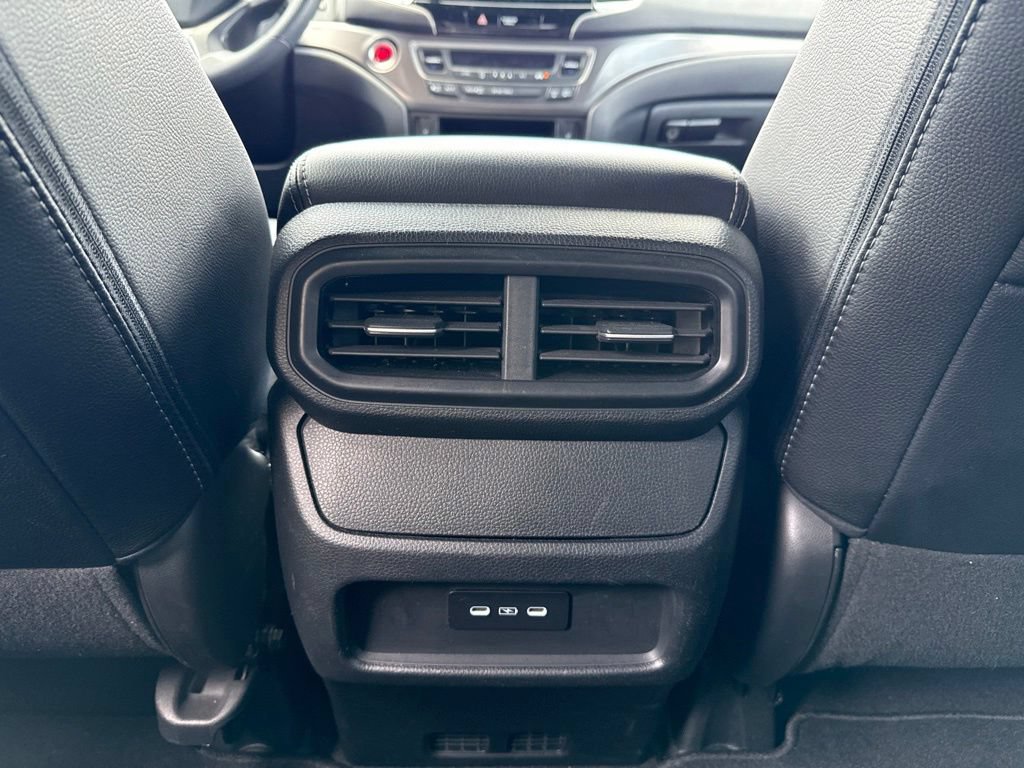 Used 2024 Honda Passport EX-L image 30